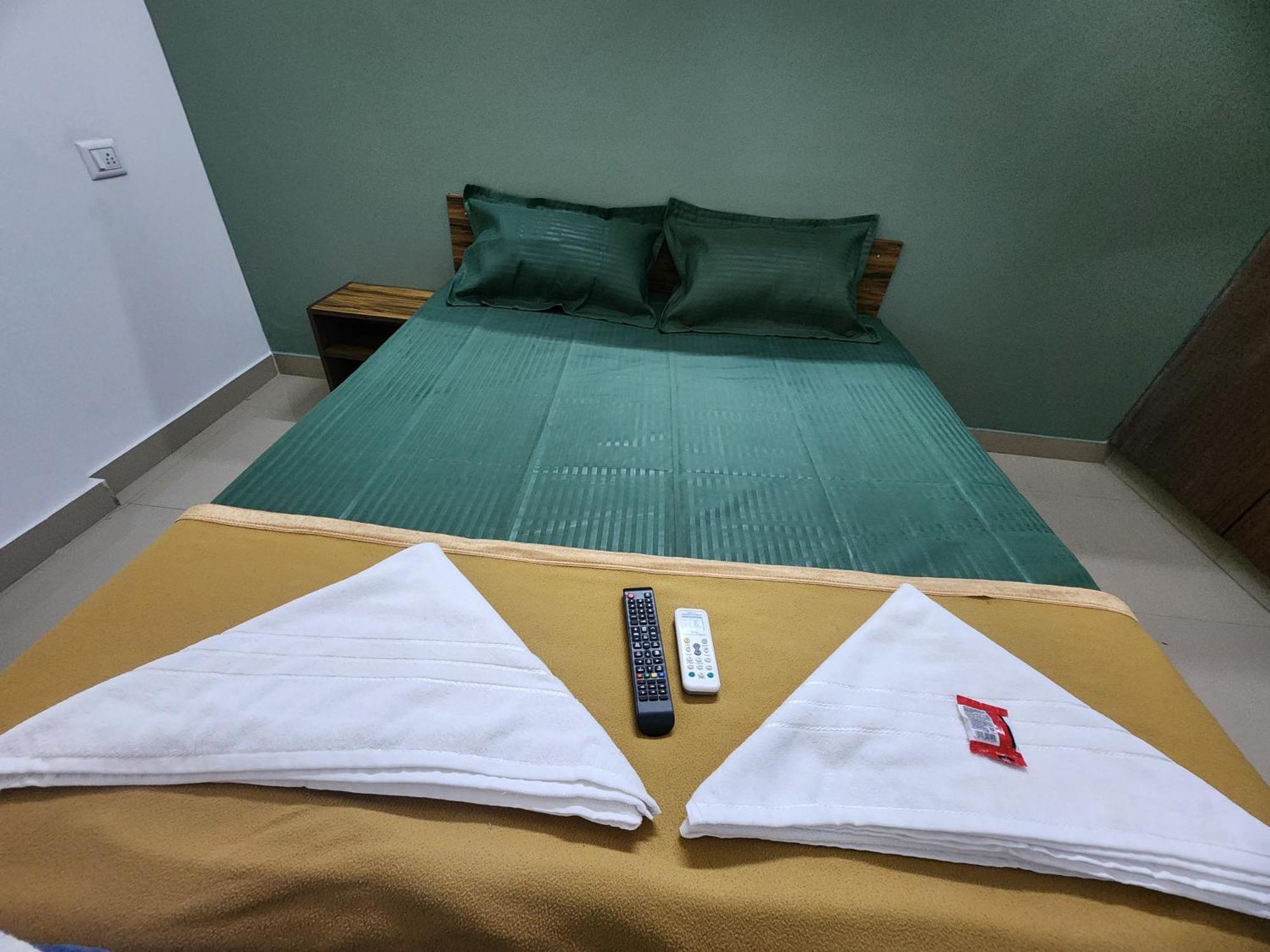 Squarstay Bangalore Exterior photo